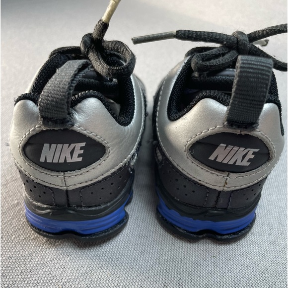 Baby Nike Sneaker/ Running Shoe | Size 4 - Picture 4 of 7